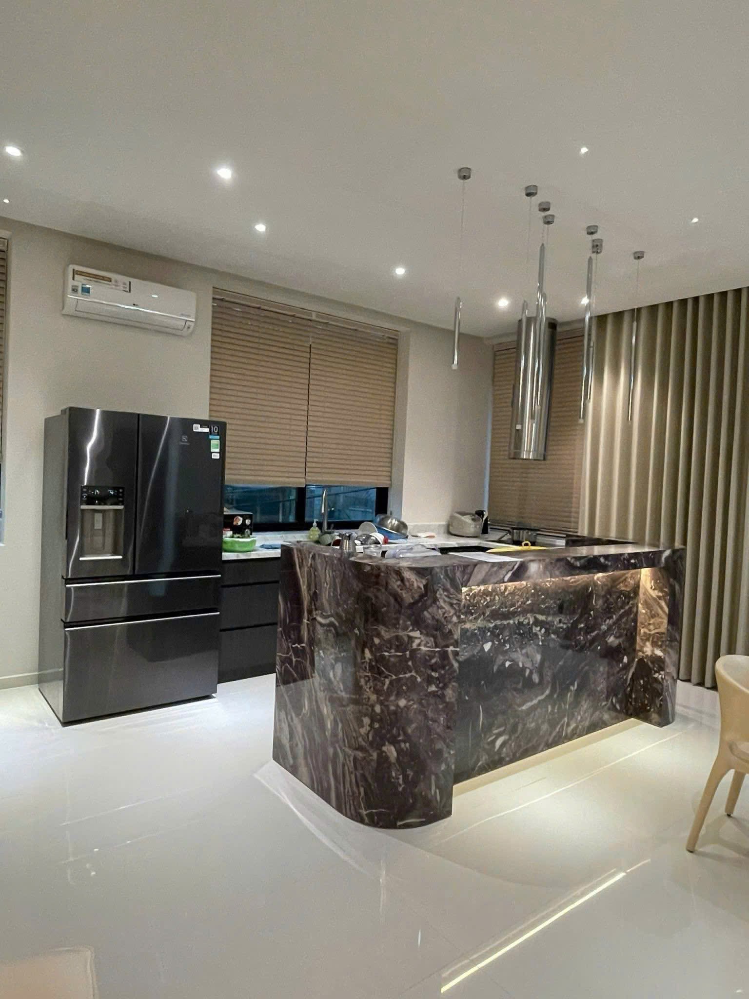Cần bán Biệt thự Quận 1, Hồ Chí Minh, Diện tích 320m², Giá 82 Tỷ 2