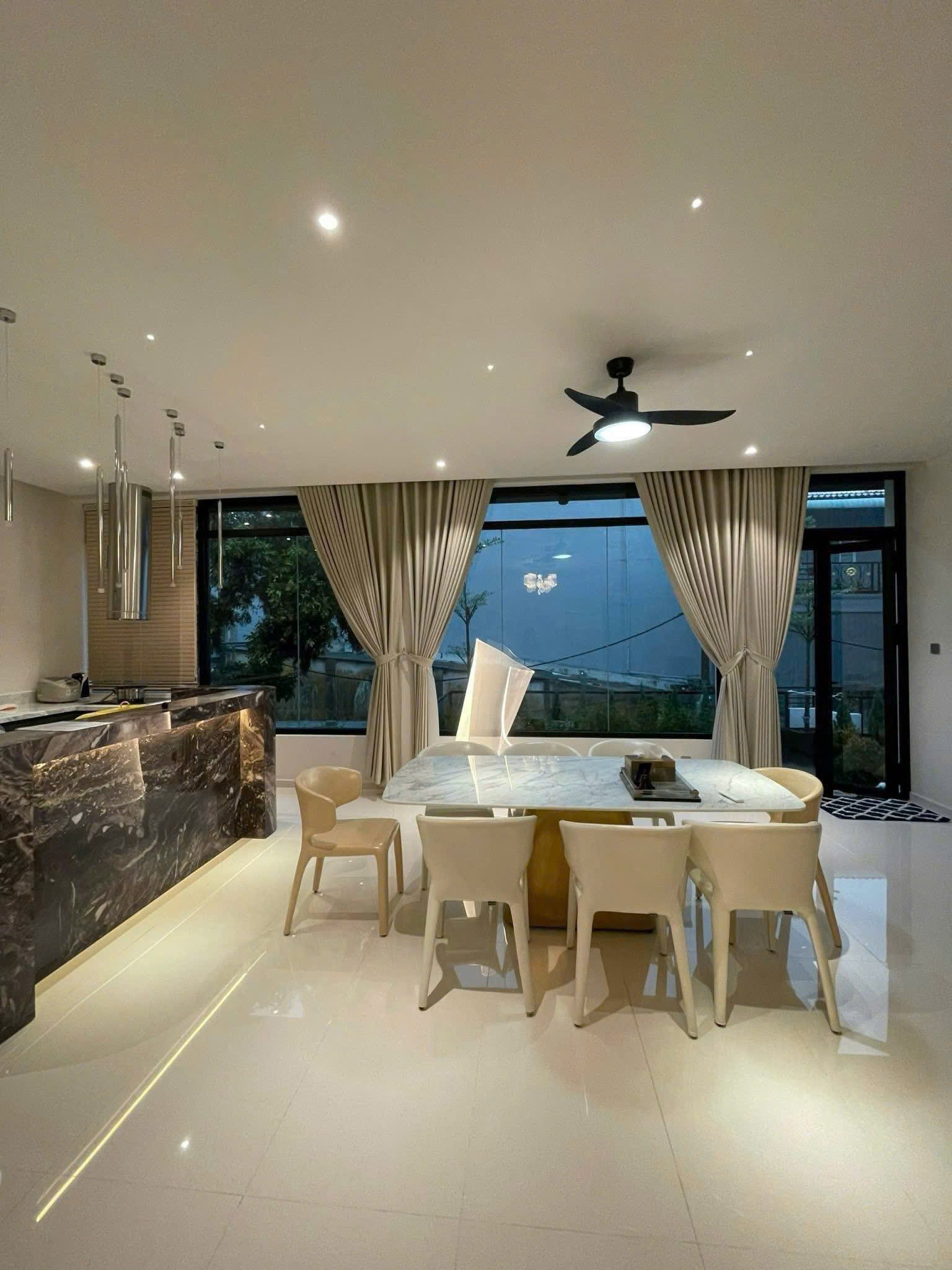 Cần bán Biệt thự Quận 1, Hồ Chí Minh, Diện tích 320m², Giá 82 Tỷ
