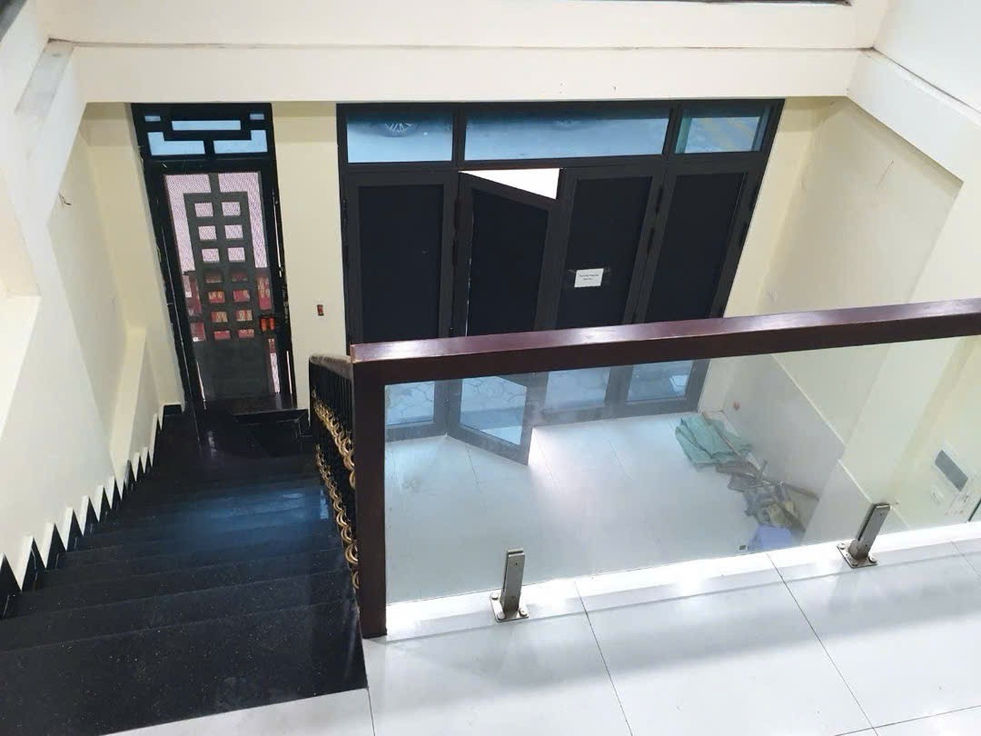 Bán nhà dịch vụ Tây Nam Linh Đàm 60m, 5 tầng, 5m mặt tiền, phân lô, kinh doanh, chỉ 19.8 tỷ 2