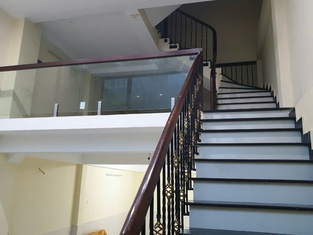 Bán nhà dịch vụ Tây Nam Linh Đàm 60m, 5 tầng, 5m mặt tiền, phân lô, kinh doanh, chỉ 19.8 tỷ 4