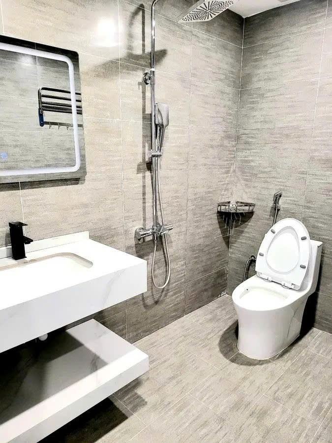 NHÀ MỚI- ĐẸP Ở NGAY Ô TÔ VÀO NHÀ Phố Nguyễn Văn Cừ 50m2 X 4 tầng 10.4 tỷ Long Biên. 4