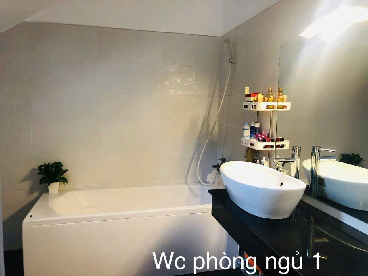 Cho thuê Nhà mặt tiền Phường Phước Long B, Quận 9, Diện tích 112m², Giá 26 Triệu/tháng 11