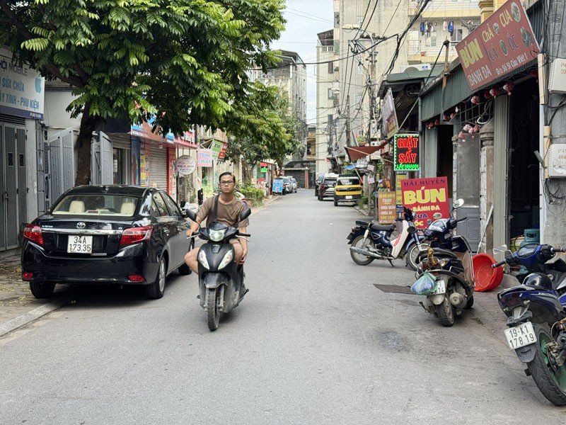 Cần bán Nhà ở, nhà cấp 4, nhà hẻm Thị trấn Trâu Quỳ, Gia Lâm, Diện tích 120m², Giá 20.4 Tỷ 3