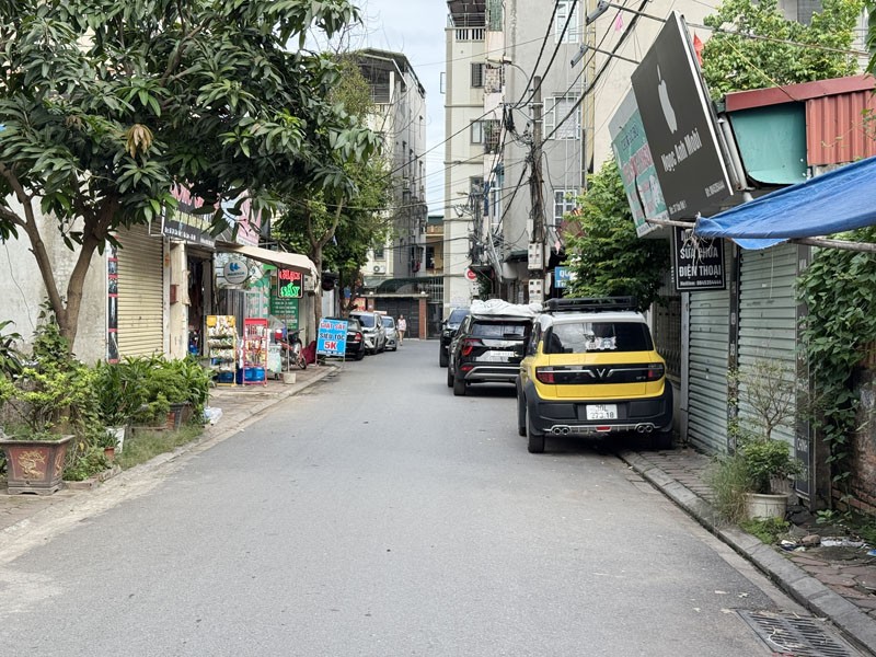 Cần bán Nhà ở, nhà cấp 4, nhà hẻm Thị trấn Trâu Quỳ, Gia Lâm, Diện tích 120m², Giá 20.4 Tỷ 5