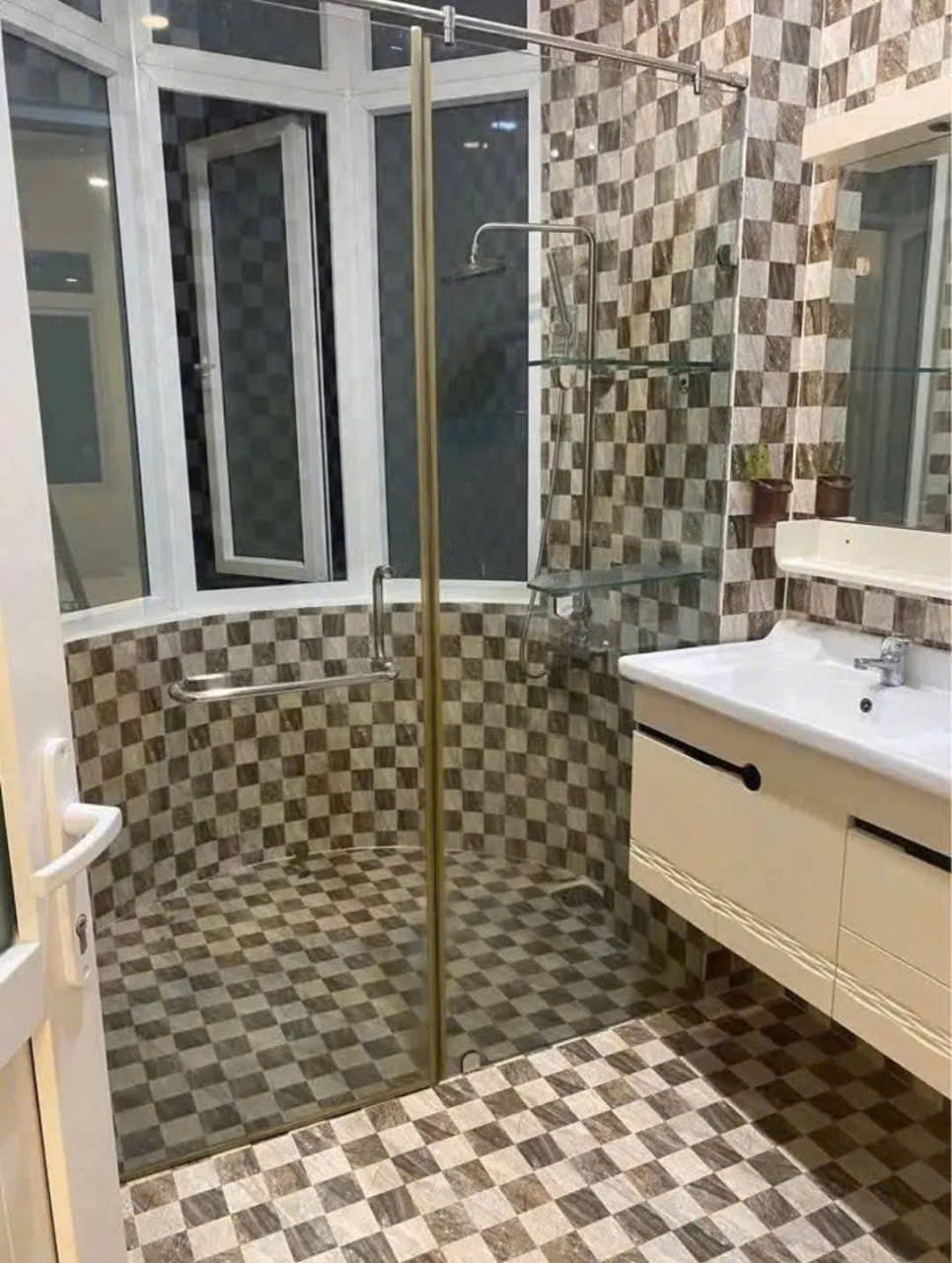 CHO THUÊ VILLA SÂN VƯỜN - CÔ GIANG PHƯỜNG 9 ĐÀ LẠT 4