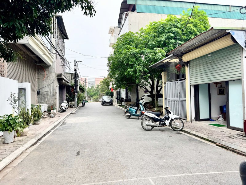 Cần bán 119,7m2 đất TĐC Cổ Bi, Phường Thuận An. Đường ô tô tránh, vỉa hè, dân trí cao 2