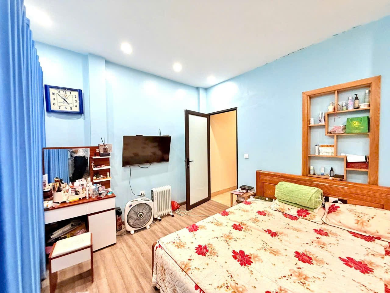 BÁN GẤP NHÀ 45m giá 3,9 tỷ Tại yên nghĩa Hà Đông Ô TÔ ĐỖ CƯA.