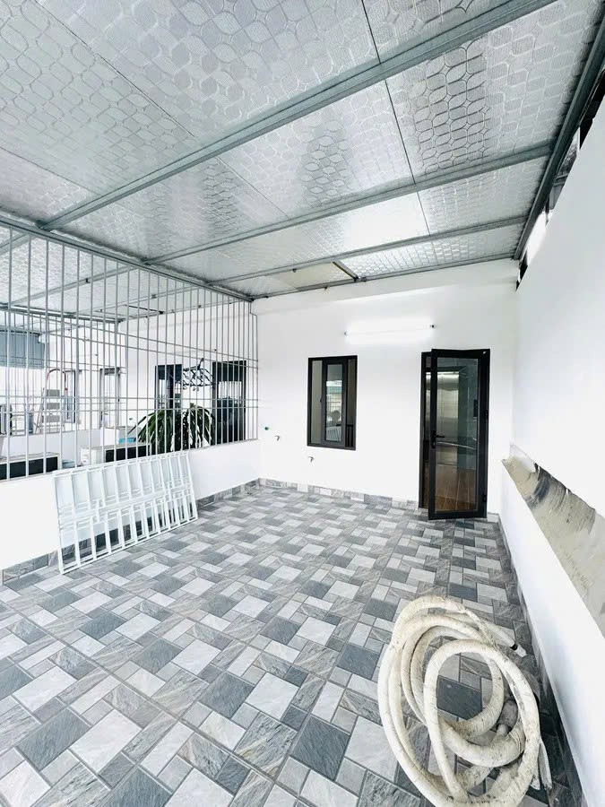 BÁN NHÀ MỚI-ĐẸP 6 TẦNG THANG MÁY Ô TÔ VÀO NHÀ Phố Nguyễn Văn Linh 40m2, 8.55 tỷ Long Biên. 4