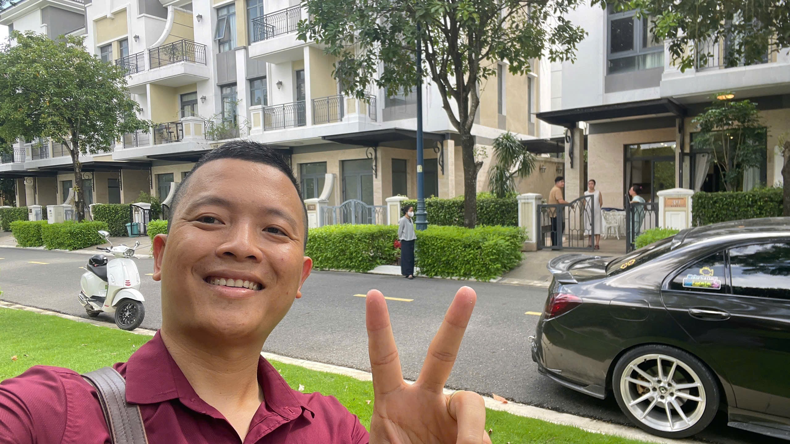 Cho thuê Nhà mặt tiền Quận 2, Hồ Chí Minh, Diện tích 216m², Giá Thương lượng 2