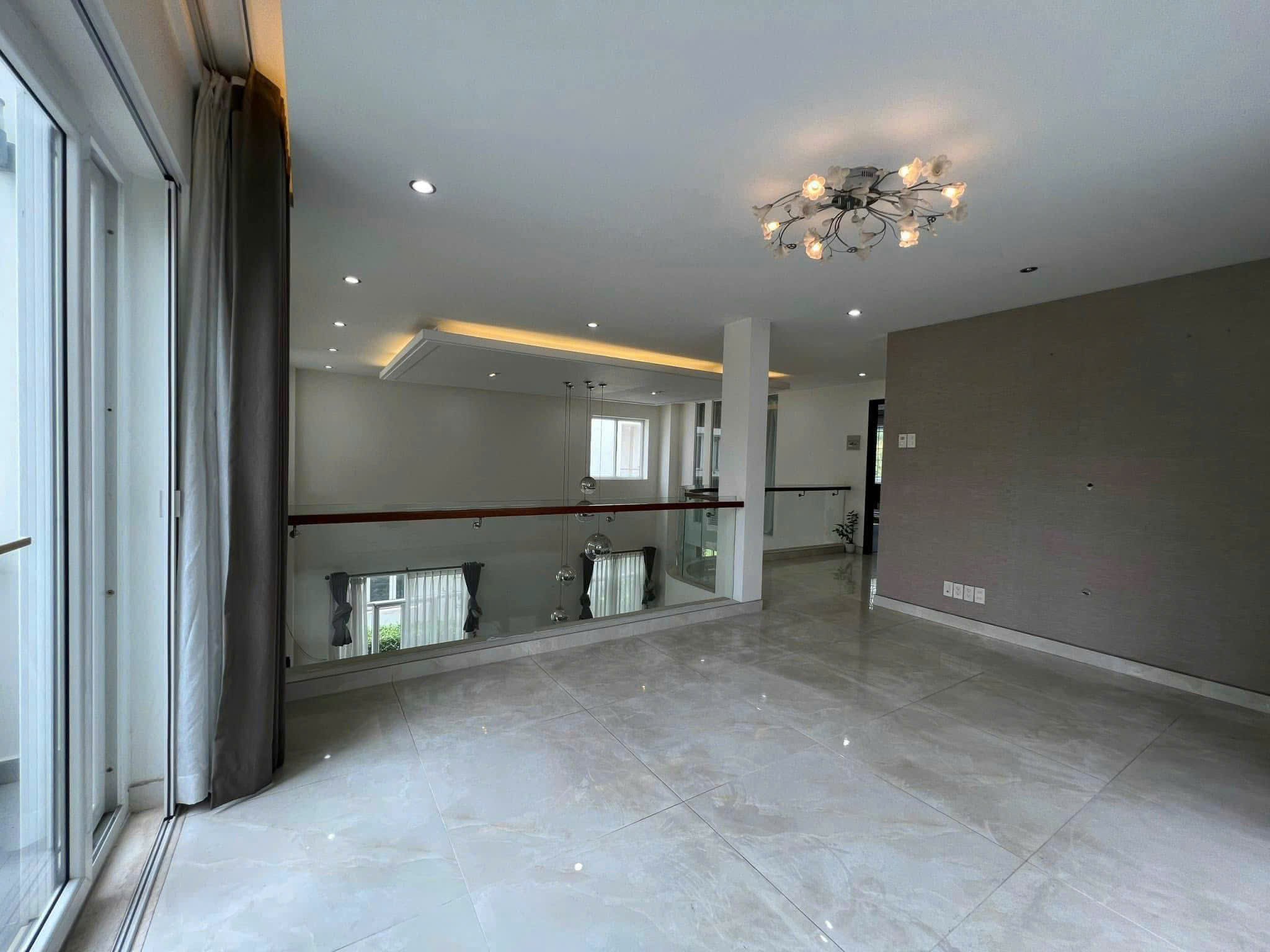 Cần bán Nhà mặt tiền Phường Phước Long B, Quận 9, Diện tích 327m², Giá 42 Tỷ 13