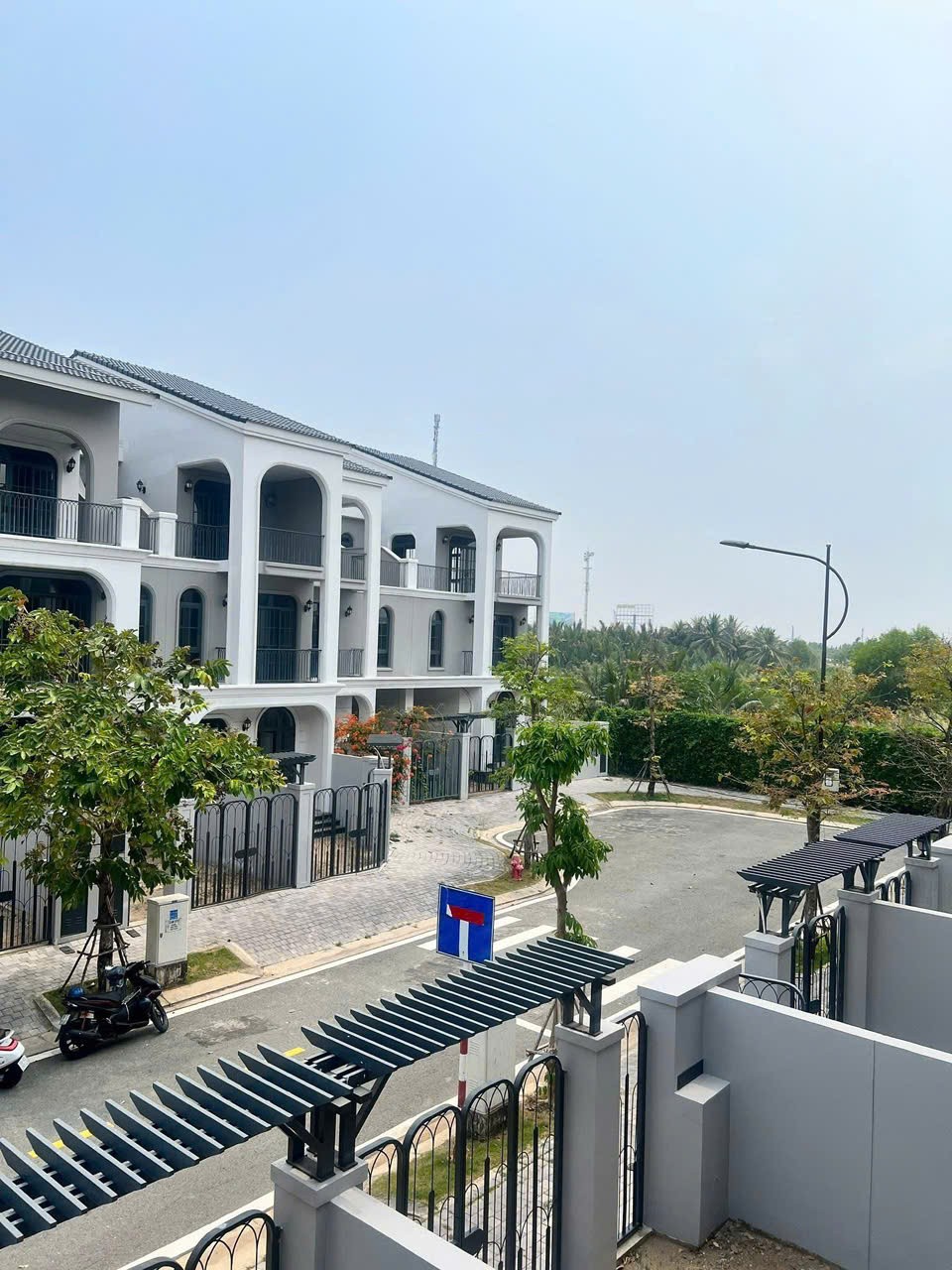 Cần bán Nhà mặt tiền Quận 9, Hồ Chí Minh, Diện tích 125m², Giá 10.5 Tỷ 2