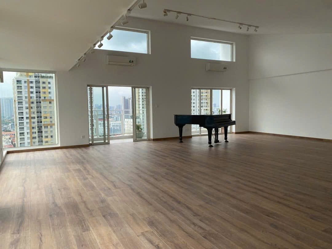 Cho thuê Căn hộ chung cư Quận 2, Hồ Chí Minh, Diện tích 330m², Giá Thương lượng 13