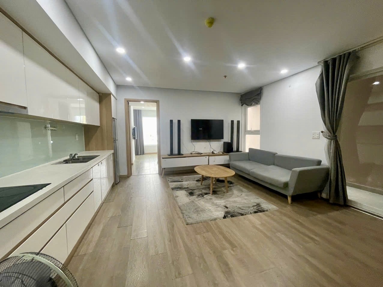 Cho thuê Khu căn hộ F.Home, 3PN,  Diện tích 130m², Giá 18 Triệu/tháng 2