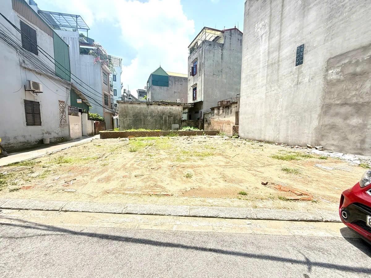 BÁN 66M2 ĐẤT LÔ GÓC NGÕ THÔNG Ô TÔ VÀO ĐẤT 16.5 TỶ.CÓ THƯƠNG LƯỢNG.