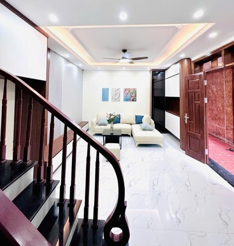 Nhà đẹp Bắc Từ Liêm 36.2m2-5 tầng, Ngõ nông, ô tô, ở ngay, giá 5.68 tỷ 3
