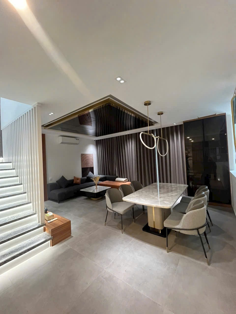 Cần bán Nhà mặt tiền Quận 9, Hồ Chí Minh, Diện tích 105m², Giá 9.5 Tỷ