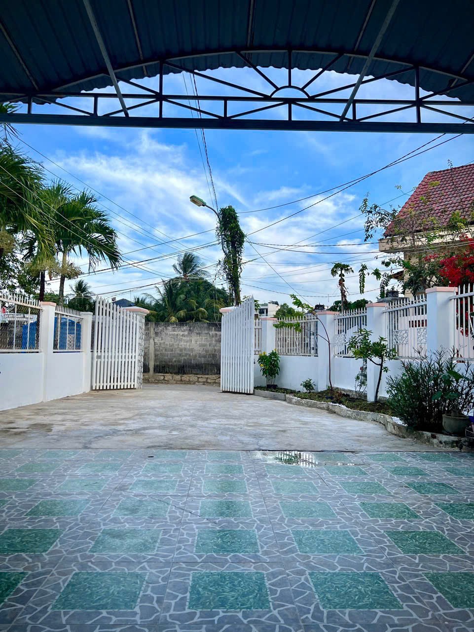 BÁN NHÀ CẤP 4 LÔ GÓC XÃ VĨNH HIỆP, PHƯỜNG TÂY NHA TRANG 5