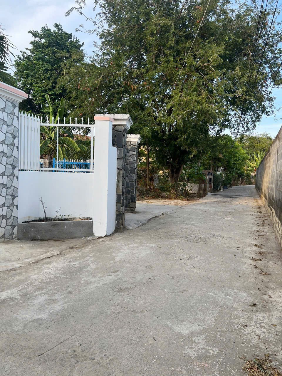 BÁN NHÀ CẤP 4 LÔ GÓC XÃ VĨNH HIỆP, PHƯỜNG TÂY NHA TRANG