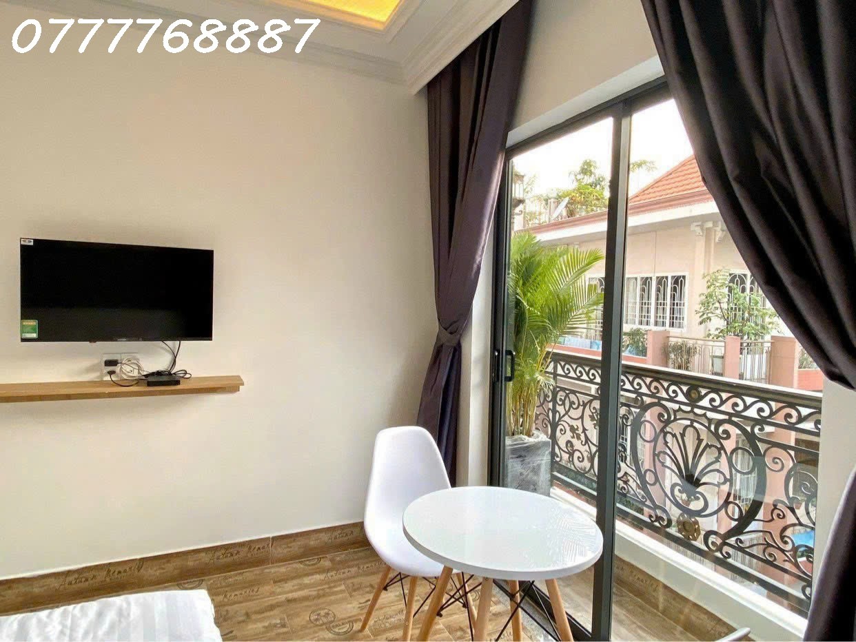 Bán KS Sân Bay hẻm Yên Thế - Tân Bình, hầm 6 tầng 21 phòng cao cấp 4