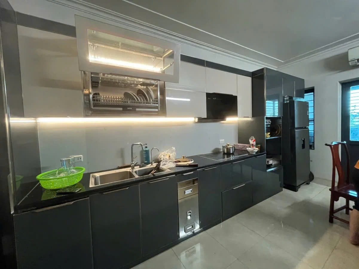 NHÀ MẶT PHỐ Đàm Quang Trung 80m2 X 5 tầng X 25 tỷ Long Biên. 3
