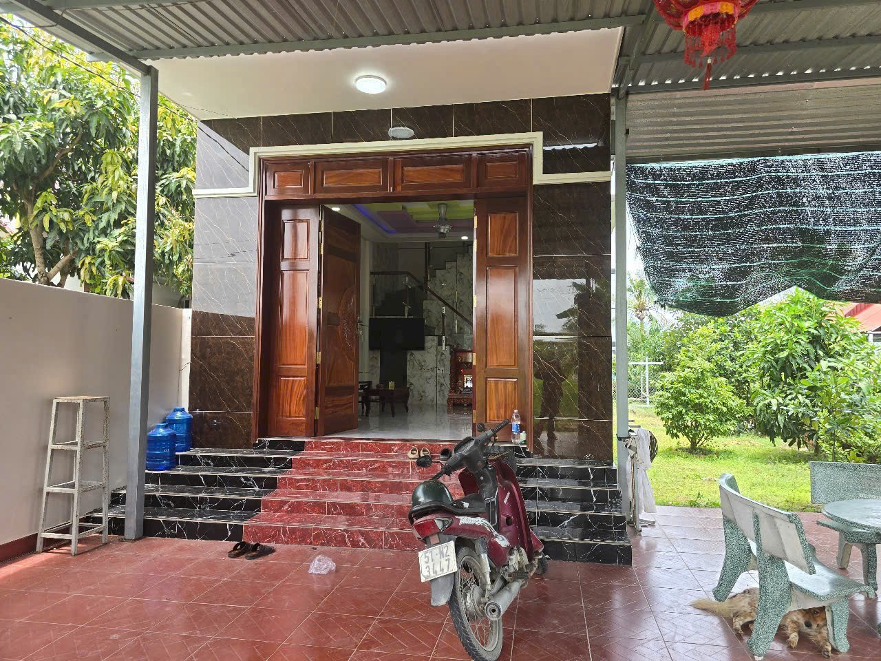 Nhà vườn xã Tân Trạch, Cần Đước tổng dt 330m2 1 lầu 3pn 3wc , sân thượng giá 3,9 tỷ 3
