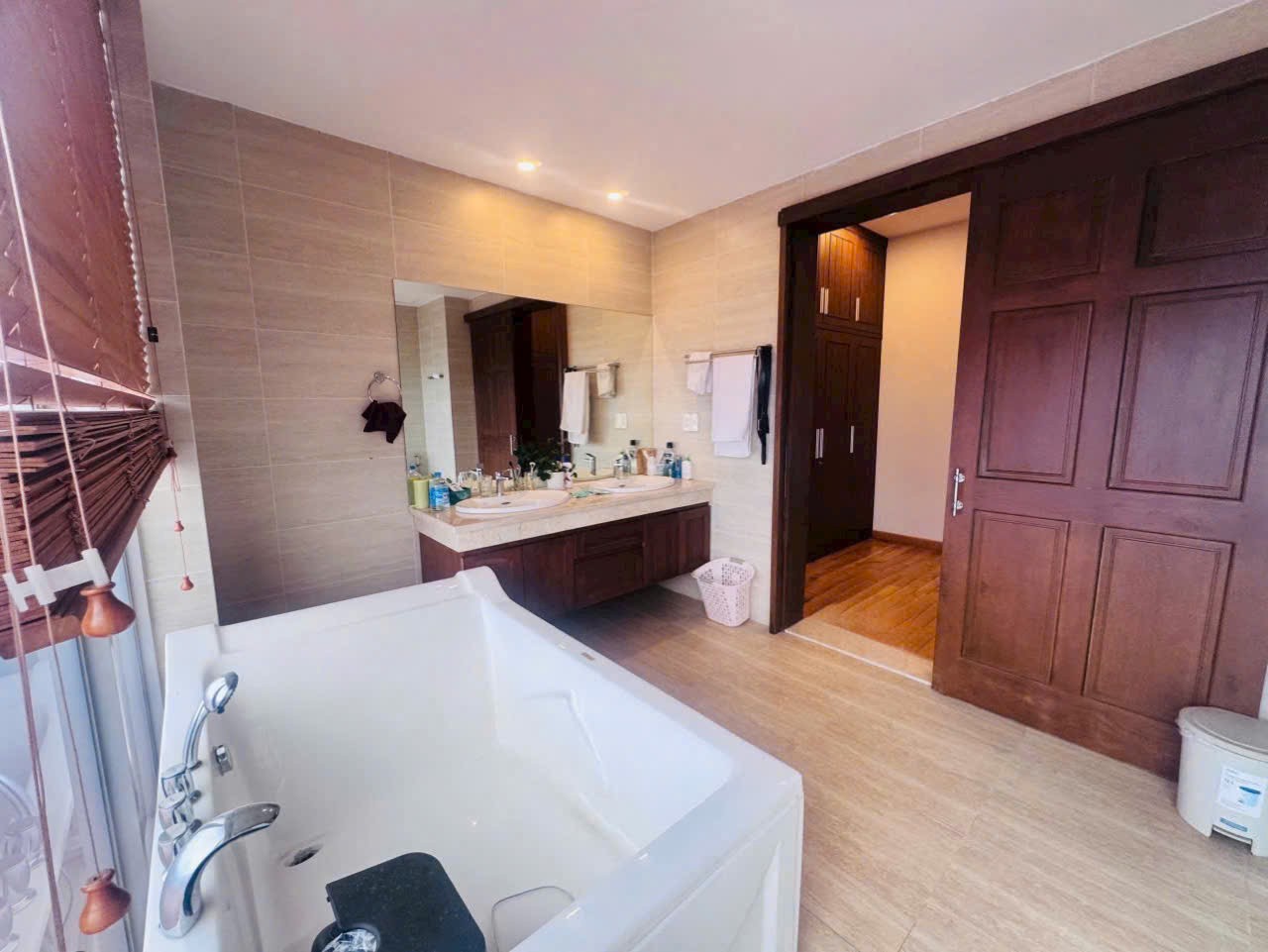 Cần bán Biệt thự Quận 9, Hồ Chí Minh, Diện tích 493m², Giá 060 Tỷ 3