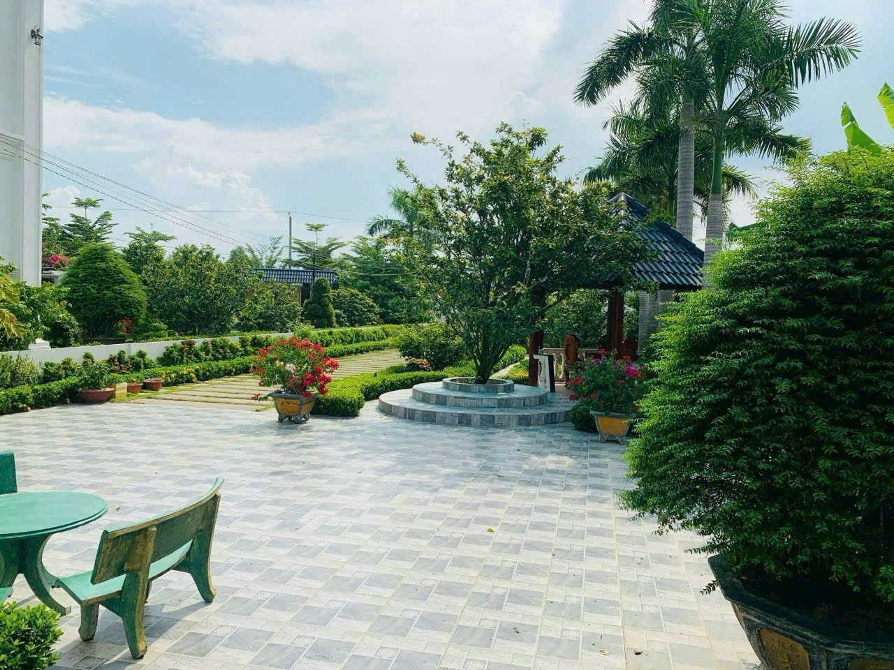 Nhà vườn đẹp xã Long Trạch, Cần Đước, Long An tổng dt 1000m2 giá 10 tỷ 5