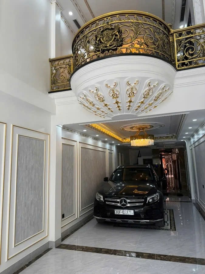 NHÀ MỚI- ĐẸP MẶT Phố Tân Thụy 65m2 8 tầng- THANG MÁY VỈA HÈ KINH DOANH Ô TÔ VÀO NHÀ X 21.6 tỷ.