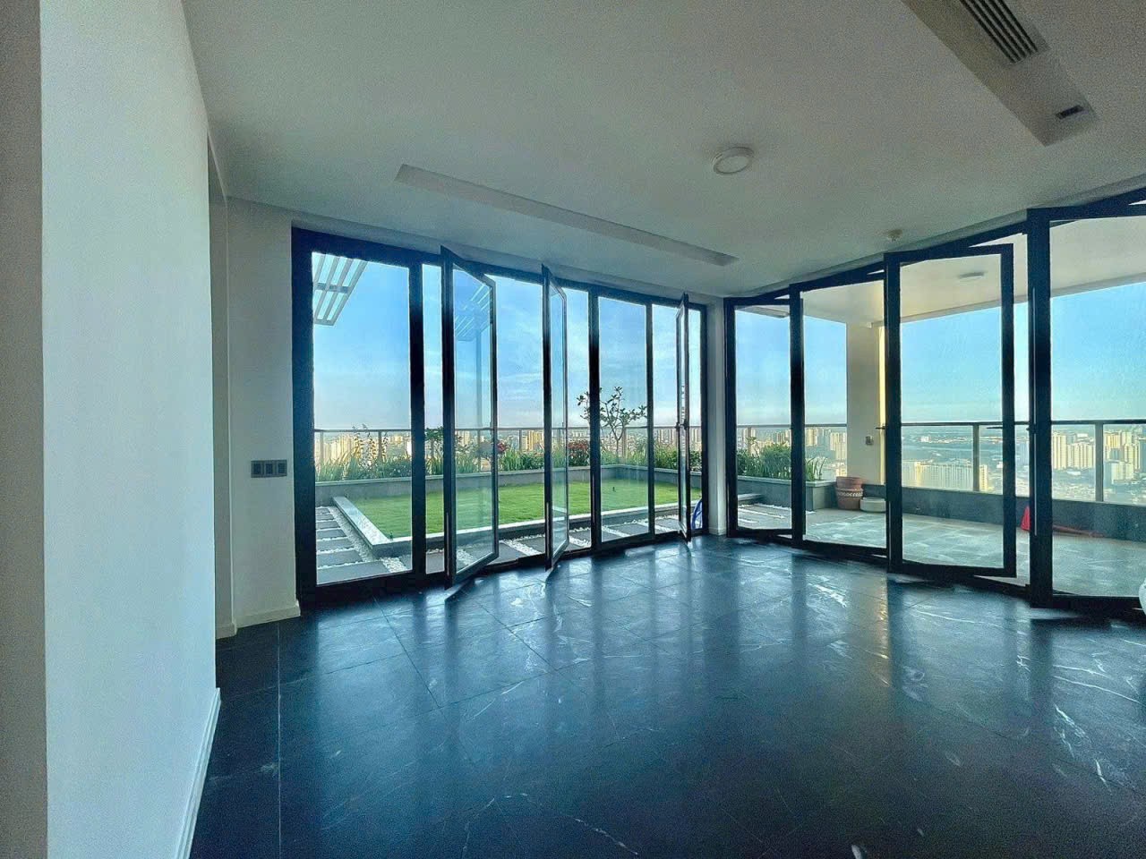 Cần bán Căn hộ chung cư Phường Thảo Điền, Quận 2, Diện tích 500m², Giá 063 Tỷ 6