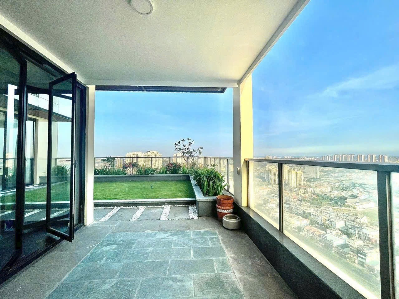 Cần bán Căn hộ chung cư Phường Thảo Điền, Quận 2, Diện tích 500m², Giá 063 Tỷ 3