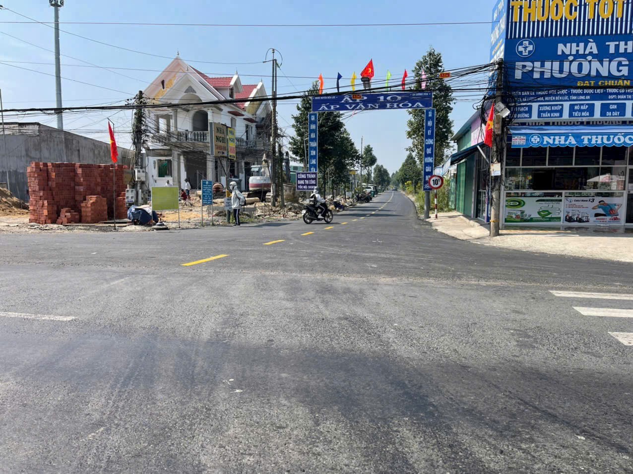700m2 đất lúa ấp 10, xã Lương Hòa, Bến Lức, Long An giá 1,3 tỷ 2