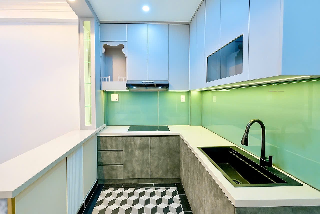 5 Tỷ nhỉnh- Hoàng Diệu Quận 4- nhà mới 100% ngang hơn 4m- 3 tầng 3 phòng đủ nội thất. VŨ 0933910039 2