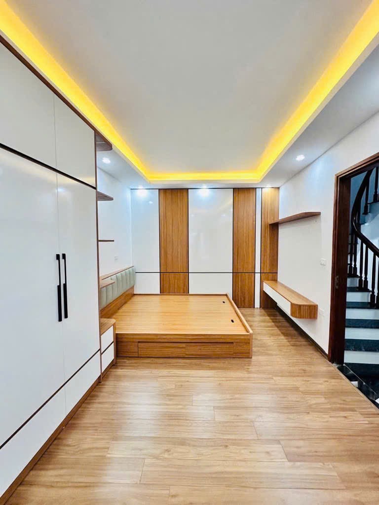 Nhà Đẹp Cổ Nhuế – 30m² x 5 tầng – Mặt tiền rộng 6m - gần Ô tô – Giá chỉ 6,9 tỷ 3