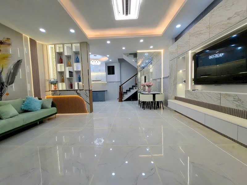 Nhà Đẹp Quận 7, Hẻm Huỳnh Tấn Phát: 56m2, 3 Tầng, Giá Tốt