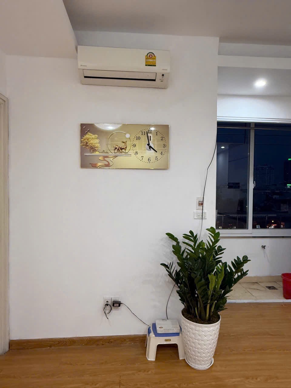 Bán căn hộ chung cư mini phố Quan Nhân 60m 2PN Ôtô tránh 3