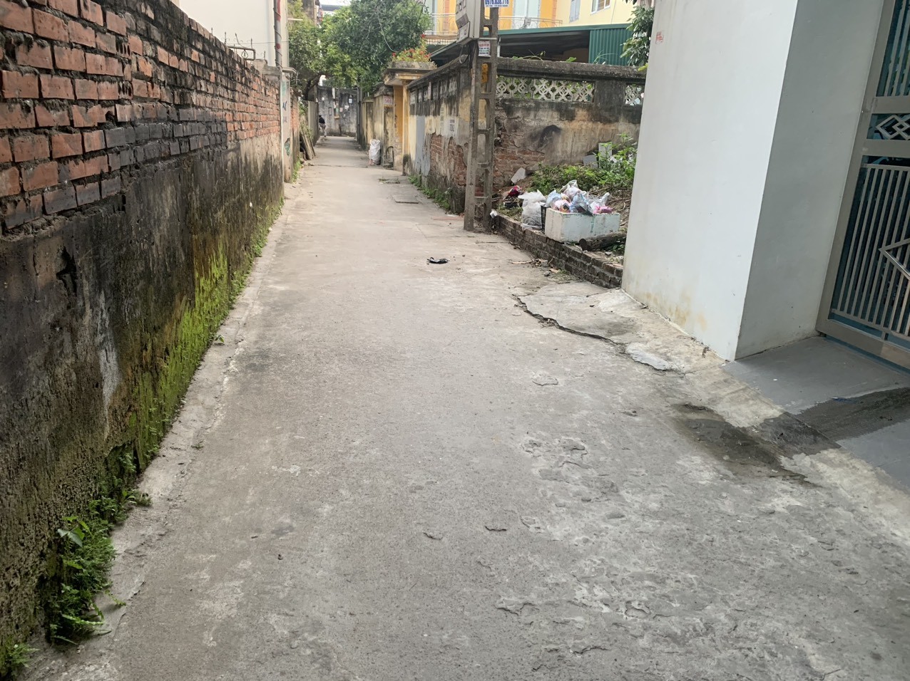 CHÍNH CHỦ BÁN 61,4m² HÀNH LẠC – NHƯ QUỲNH, vị trí trung tâm: 0835459289