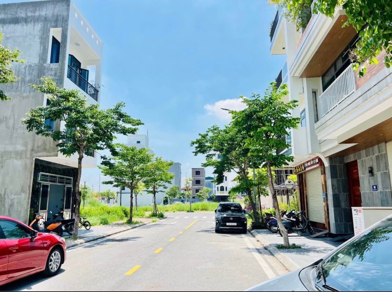 Bán lô đất cực hiếm mặt tiền 6m, diện tích 90m2, KĐT Tân Phú Hưng, TP HD, giá tốt giáp vườn hoa