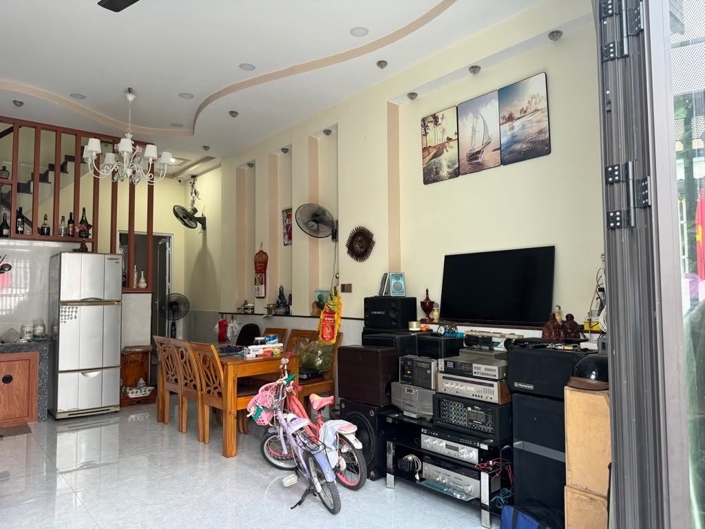 Nhà phố đẹp 2 tầng, 2 mặt tiền – Tam Bình - Ngang 5,5m - 75m2 – Nhỉnh 4 tỷ - Dưới mức ngân hàng 4