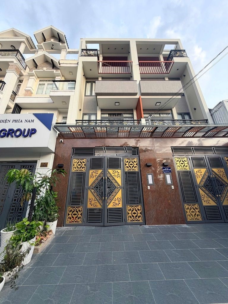 CHO THUÊ NHÀ NGUYÊN CĂN CAO CẤP – GIỬA VẠN PHÚC CITY VỚI GARDEN HOME, 4m x 20m 3L GIÁ 25TR