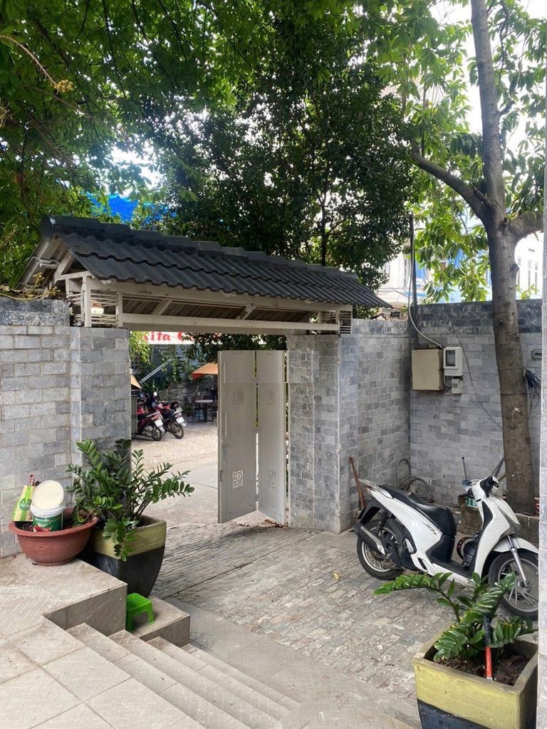 CHO THUÊ BIỆT THỰ MẶT TIỀN KDC BÌNH DÂN – HIỆP BÌNH, THỦ ĐỨC. 10m x 20m trệt 2 lầu, Giá 25TR