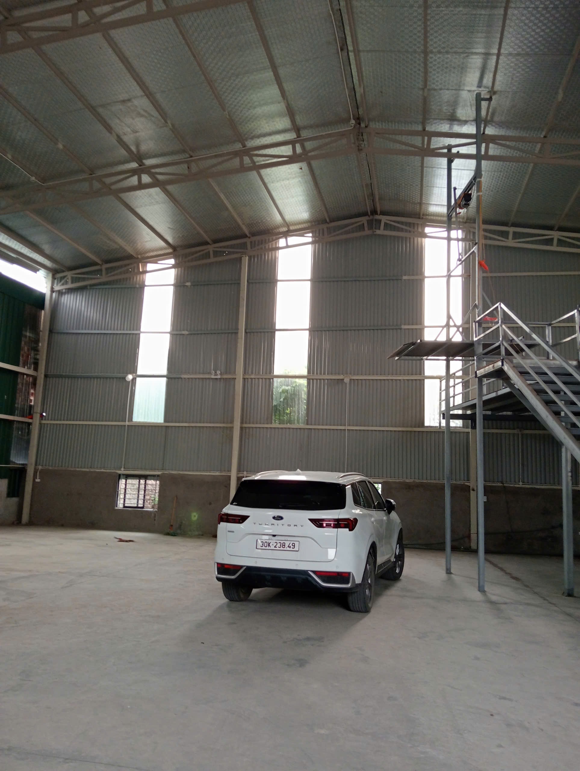 Cho thuê Kho - Nhà xưởng đường Cổ Điển, Xã Hải Bối, Diện tích 400m², Giá 60 Nghìn/m²/tháng