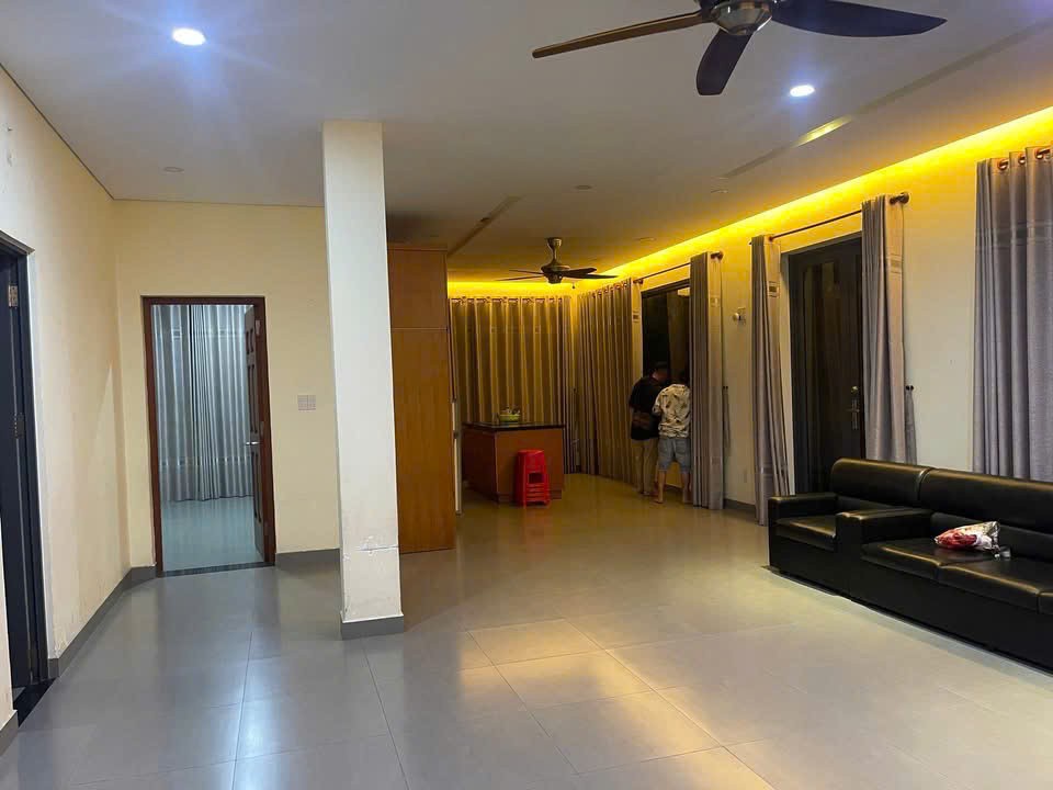 Cho thuê biệt thự phường Hiệp Bình Chánh. MT đường KDC Bình Dân ,Thủ Đức