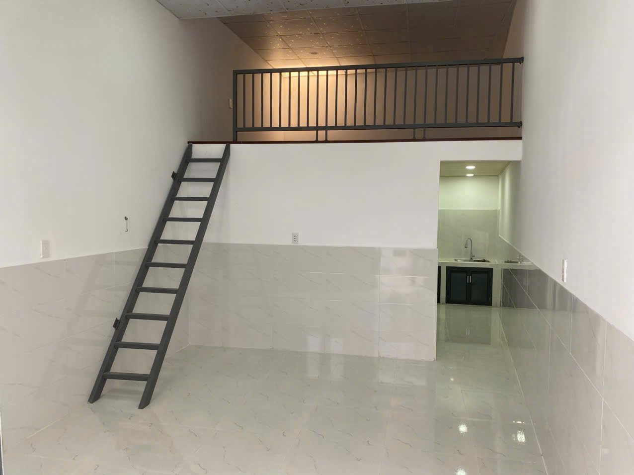 Bán 2 căn nhà C4 GÁC LỬNG kiệt Đoàn Phú Tứ - Gần đường chính
