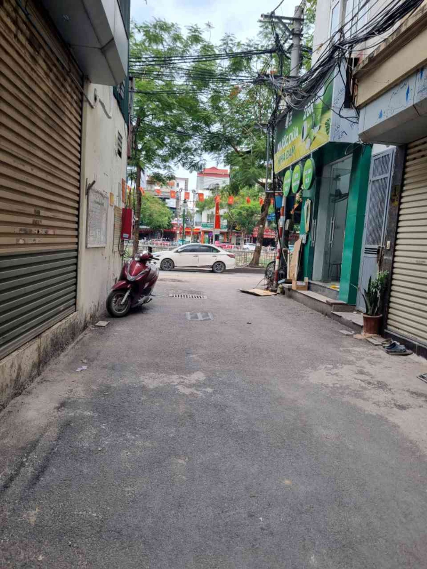 Bán nhà SÀi Đồng 10 tỷ 60m ô tô qua nhà,Long Biên 2