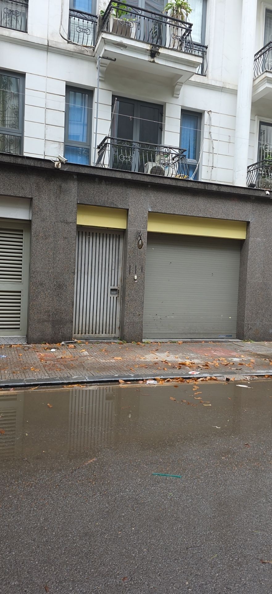 Bán nhà đẹp Thạch Bàn 12 tỷ 60m gần phố,gần công viên 2