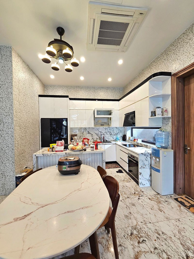 Bán Nhà Cự Khối Long Biên 112m2 Căn Góc 2 Mặt Tiền - Đường Hoa Động 17m Gần Hồ Điều Hòa.  + Diện tí 2