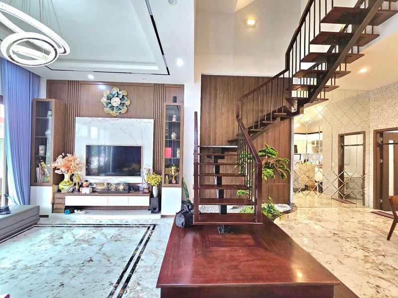Bán Nhà Cự Khối Long Biên 112m2 Căn Góc 2 Mặt Tiền - Đường Hoa Động 17m Gần Hồ Điều Hòa.  + Diện tí 4