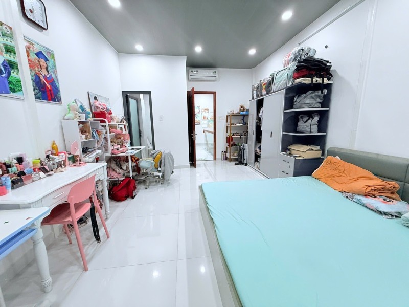 NHÀ ĐẸP GIÁ TỐT – GIÁP QUẬN 11 - 78M² 2 TẦNG - CHỈ 6.9 TỶ 11