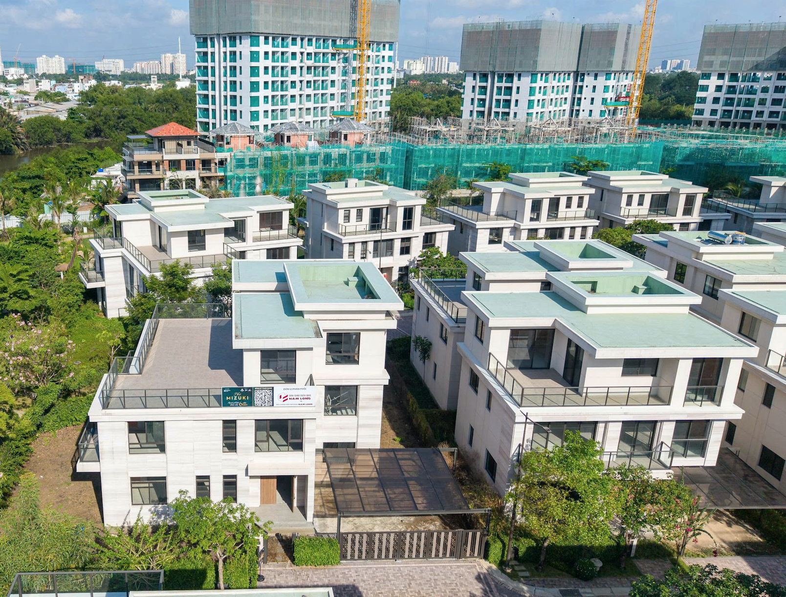 Biệt Thự Ven Sông (26ha) Nguyễn Văn Linh, Bình Chánh | 642m2 | Giá 81 Tỷ 10