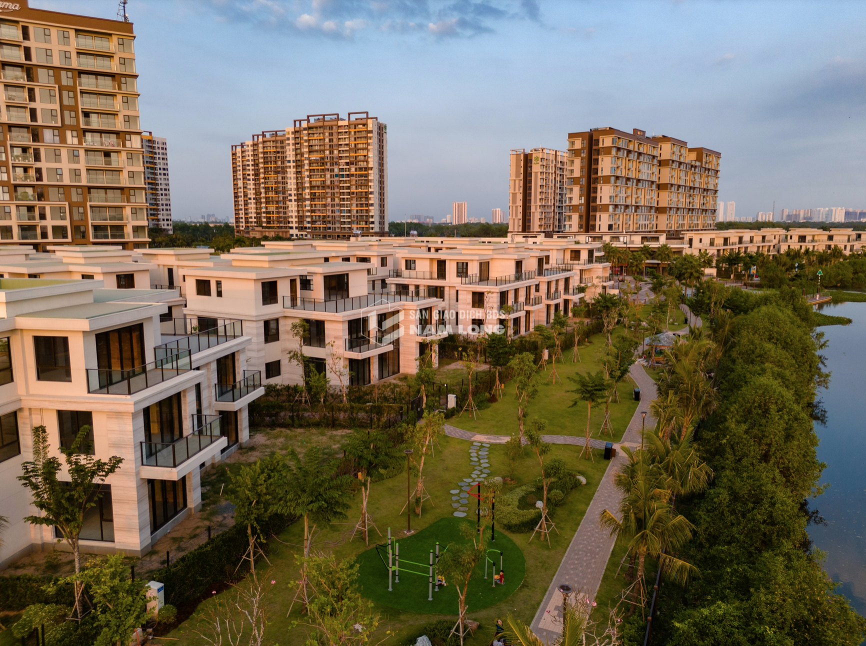 Biệt Thự Ven Sông (26ha) Nguyễn Văn Linh, Bình Chánh | 642m2 | Giá 81 Tỷ 14